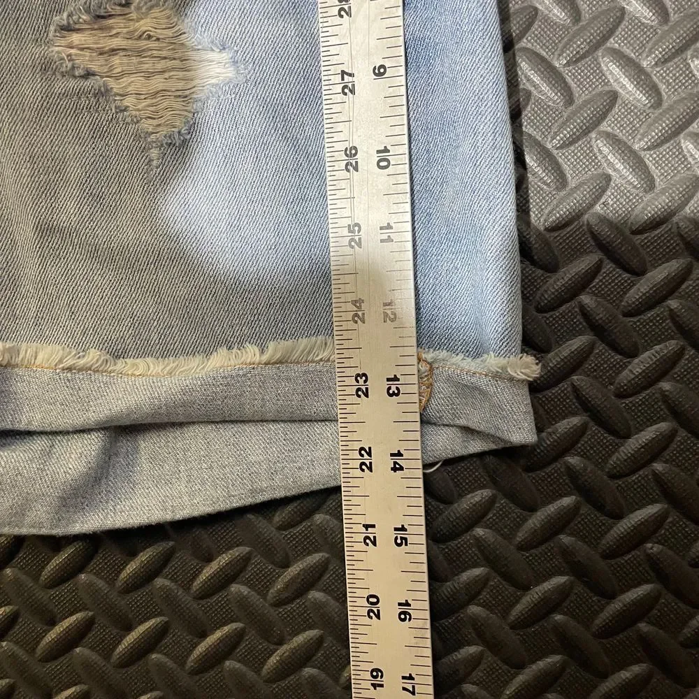 J. Crew Blue Light Washed‎ Distressed Casual Wear Denim Shorts Women's Size 27